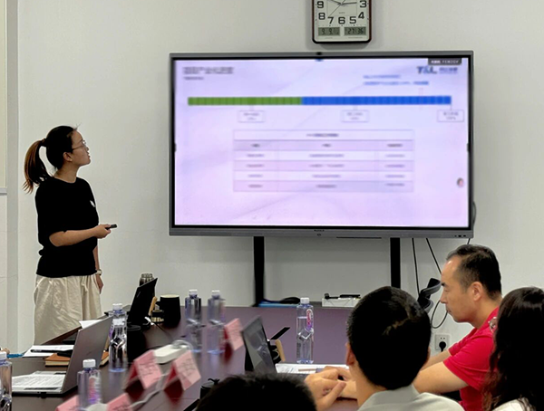 北京市经信局产促中心一行莅临北京尊凯实业官网生物科技有限公司调研，就公司承担的细胞与基因治疗药物领域三项关键技术攻关任务，开展考察调研。